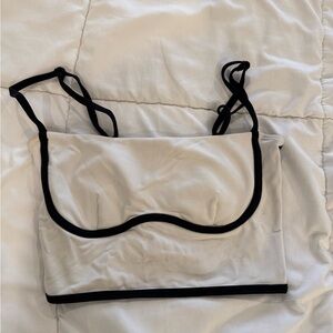 Alo sports bra